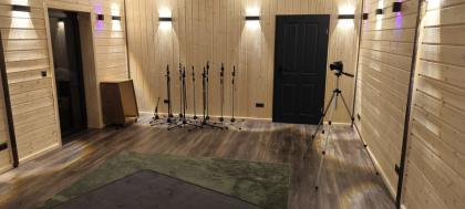 Bieten Tonstudio zur Mitnutzung in München an