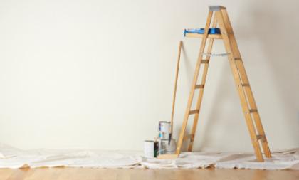 MALER < sucht was zum < Streichen Ihre < Wohnungen oder < Haus und das < GÜNSTIG