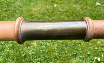 Alphorn, 2- teilig in F, 1. Hand, aus massivem Nussbaumholz, Einzelstück, siehe 