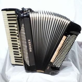 HOHNER GOLA Akkordeon 185 Tasten mit 5-reihigen Minen