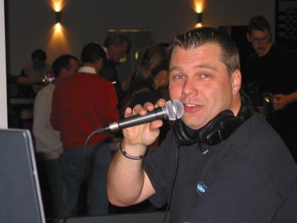 DJ Dirk, Dj-MH, MH-Dj, DJ Oberhausen, Dj Mülheim, Dj Polterabend, Dj Essen, Dj D