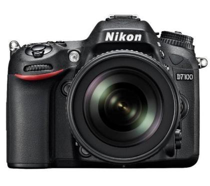 NIKON D7100 + Objektiv AF-S DX Nikkor 18-105 mm f/3.5-5.6G ED VR