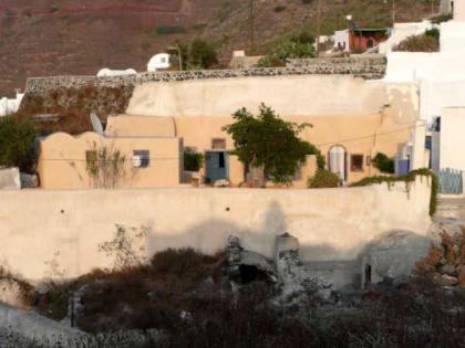 Traditionelles Höhlen Haus auf Santorin
