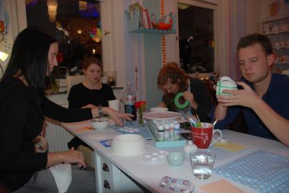 Weihnachtsfeier mal ganz anders - Keramik Malerei im Atelier AusZeit Bad Nenndor