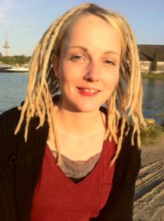 Professionelle Dreadlocks, Dreadpflege und Dreadverlängerung