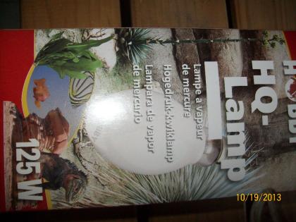 Verkaufe günstig neue original verpackte Terrarienbeleuchtung von Hobby