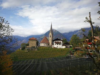 FASTENWANDERN IN MERAN – MERANER LAND – SÜDTIROL (ITALIEN) - Heilfasten oder Roh