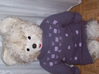 Gr.67 cm Teddy weich, weiß mit echtem Pullover
