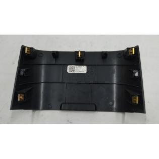 Dekorfolie Mittelkonsole hinten unten (kleine Kratzer) Tesla Modell 3 1108494-00