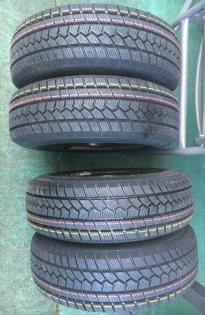 1 kplt. Satz fabrikneue Winterreifen 185/ 70 R 13
