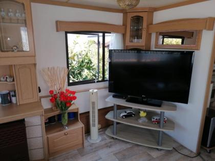Wohnmobil Chalet von privat auf Camping Ijsselstrand in Doesburg/ Niederlande zu