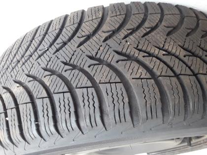 1 Komplettrad  205/55 R16 H Michelin M+S