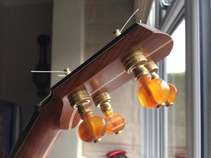 Bubinga Banjo geripptes Griffbrett Oettinger Saitenhalter