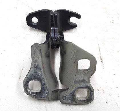 Türscharnier unten links hinten PMNG Tesla Modell 3 1091331-00-F