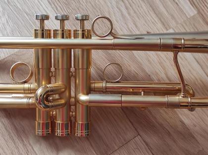 Adams A4 L Custom vergoldet B-Trompete