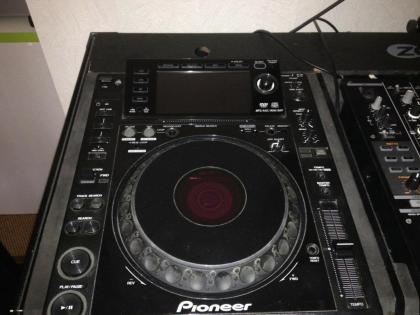 Pinoneer DJ Set