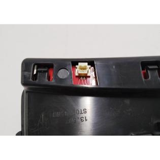 Tesla Model 3 Heckklappen-Bremslicht-Repeater 1077405-00-F