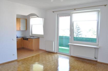 Schöne 2 Zimmer-balkonwohnung in Top-Lage!