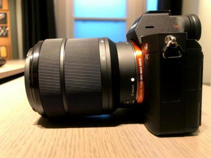 Sony Alpha A7 III mit 28-70 mm Objektiv