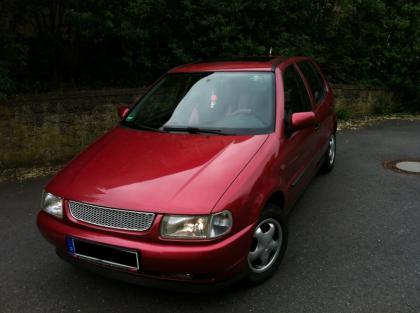 VW Polo Klima u. Schiebedach TÜV seid 06/2012 Neu