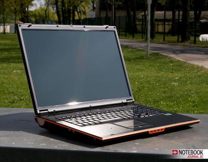 Schenker XMG7 (9800M GTX) (NVIDIA GeForce 9800M GTX, 17 ) rechnung ist dabei, np