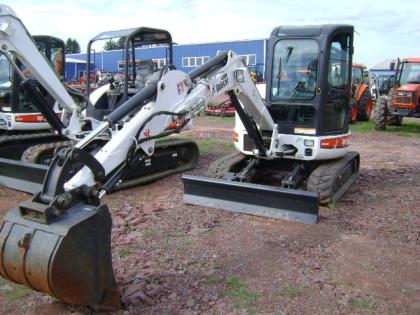 Bobcat 430 von Jahr2021, mit nur 270 arbeitstunden, wie neu.