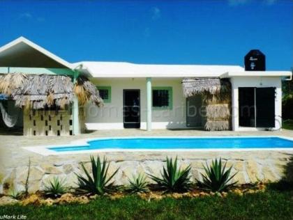 Sos a/Cangrejo: Villa mit 2 Schlafzimmern, 2 Badezimmer und Pool im karibischen 