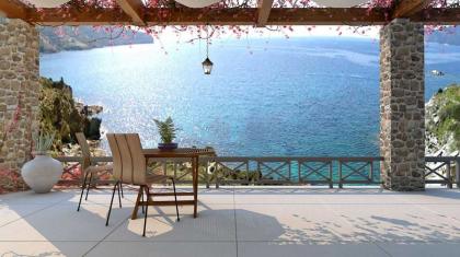 Mediterranean style villa on the isl. of Evia with spectacular sea view/Greece