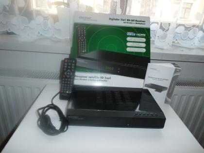 Kleiner Digitaler 3 in 1 HD Satreceiver(PX-1237)