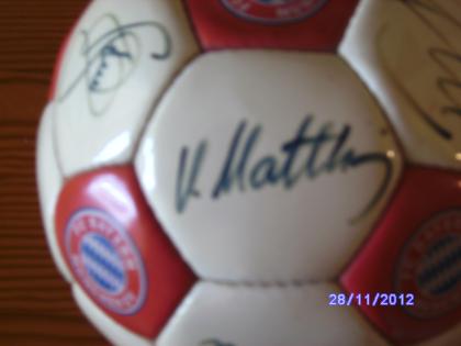 Rarität für Sammler / Fussball Fans, Original Fussball, Original Unterschriften,