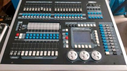 Showtec DMX Creator 1024 PRO Pult Controller DJ Bühne Licht