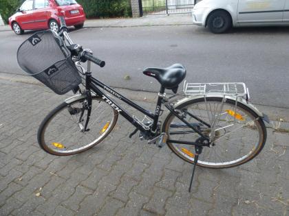 (208) 24 Gang 28 Zoll Rh 42 Gabel gefedert Korb am Lenker