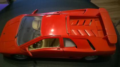 Lambo 1990 / bburago 1:18