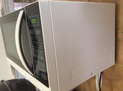 Sharp Mikrowelle mit Grill