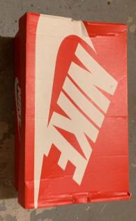 Nike Flystepper, Gold, Größe 46, Neu OVP, ungetragen