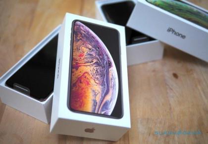 IPhone Xs Max, S10Plus , New Factory unlocked phones - free airpods
