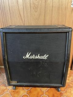 Marshall Gitarre 4 x 12 Box