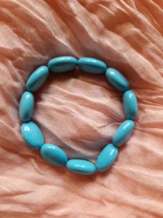 Schmuck: Armband aus elf echten Türkisen