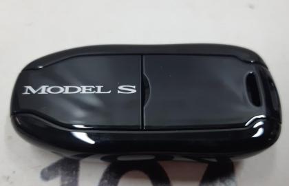 Schlüssel (Anhänger) zum Öffnen des Autos 315 MHz (USA) NEU Tesla Model S, Model