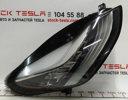 1077372-10-I Hauptscheinwerfer rechts oben für Tesla-Auto. Es ist eines der Schl
