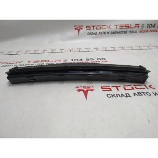 Tesla Model 3 Heckklappen-Bremslicht-Repeater 1077405-00-F
