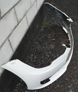 Frontstoßstange ohne Parksensoren PBCW (beschädigt) Tesla Modell S 1068758-00-A