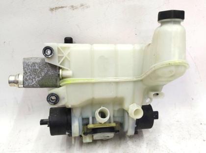 Kühlmittel-Ausgleichsbehälter-Baugruppe Tesla Modell 3 1097015-00-M