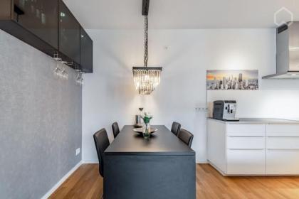 Luxuriöse, möblierte Neubauwohnung im Herzen von Hamburg