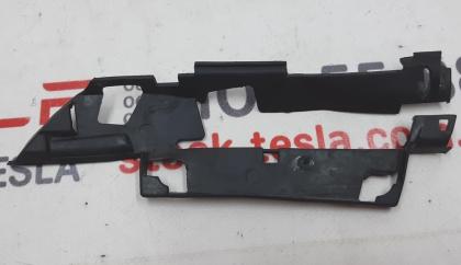 2287.3028 Dichtungsspiegel außen rechts Tesla Modell 3 1110778-96-G