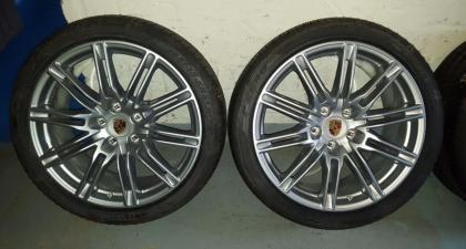 Porsche Cayenne GTS 21 Zoll Sport Edition Räder Felgen 295/ 35 Sommerreifen