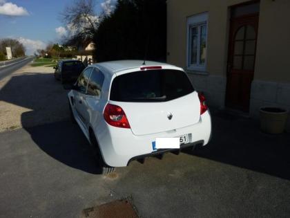 Renault CLIO 3  version: III 2,0 16V RS WSR 3P 200 