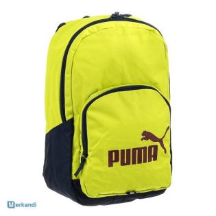 Großer PUMA Posten mit Schuhen, Bekleidung und Accessoires