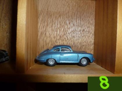 Modelautos 22 Stück mit Setzkasten Nr. 69