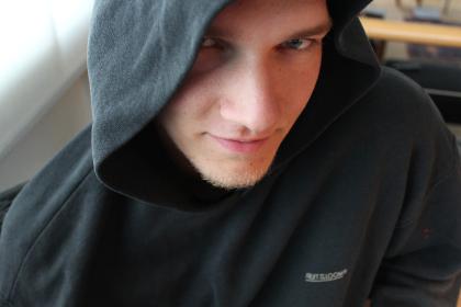 23 jähriger schlanker sucht Spaß mit DIR ;)